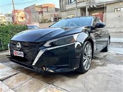 نيسان ألتيما